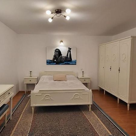 Cotroceni Accommodations Upstairs Bucarest Extérieur photo
