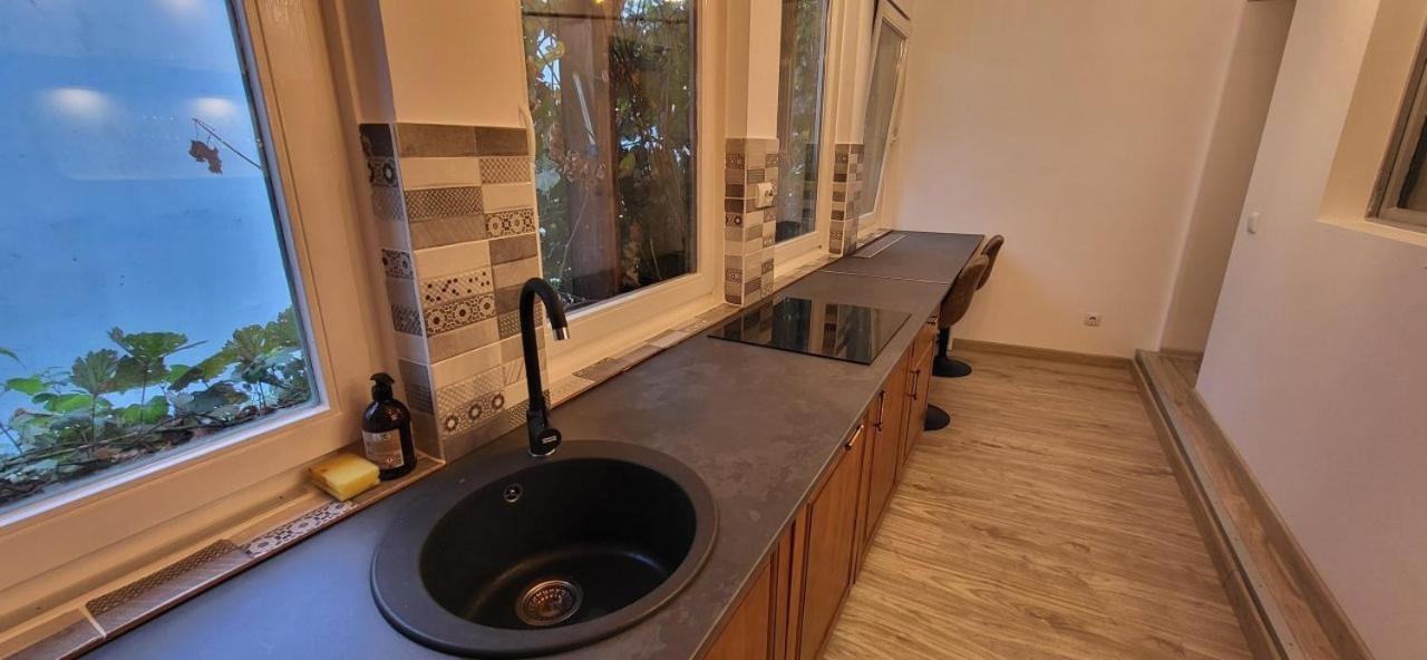 Cotroceni Accommodations Upstairs Bucarest Extérieur photo